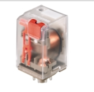 Relé de Control marca Weidmüller Serie RRD; 10A, Bobina 24VDC Contactos CO 3    