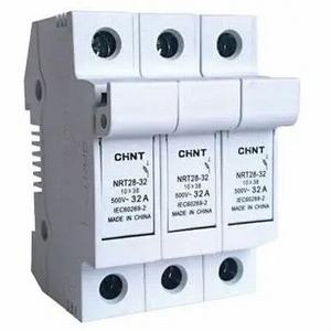 Base portafusibles cilíndricos 3P 32A - para RT28-32