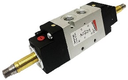 Electro Valvula Marca CAMOZZI serie 3; Tipo Biestable 5/2; Vias 5 Posiciones 2 Rango Presion 1.5-10bar/ 21.7-145Psi Conexion Neumatica  G1/4 Bobina No Incluye
